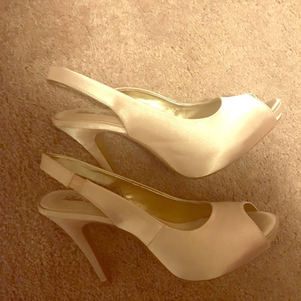 Dress shoes.